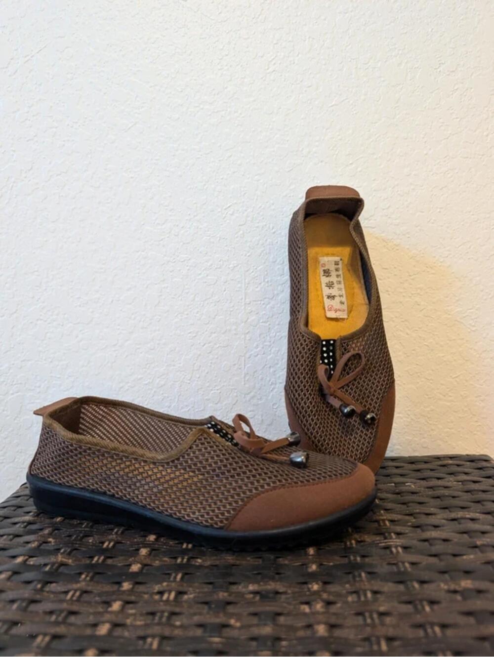 Women's Ballet Flats Mesh Old Beijing Mediation Shoes Size 5